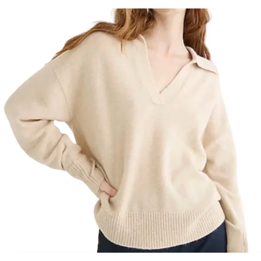 NWT J.CREW HEATHER SAND COLLARED V-NECK SUPERSOFT YARN SWEATER BJ597 SZ SMALL